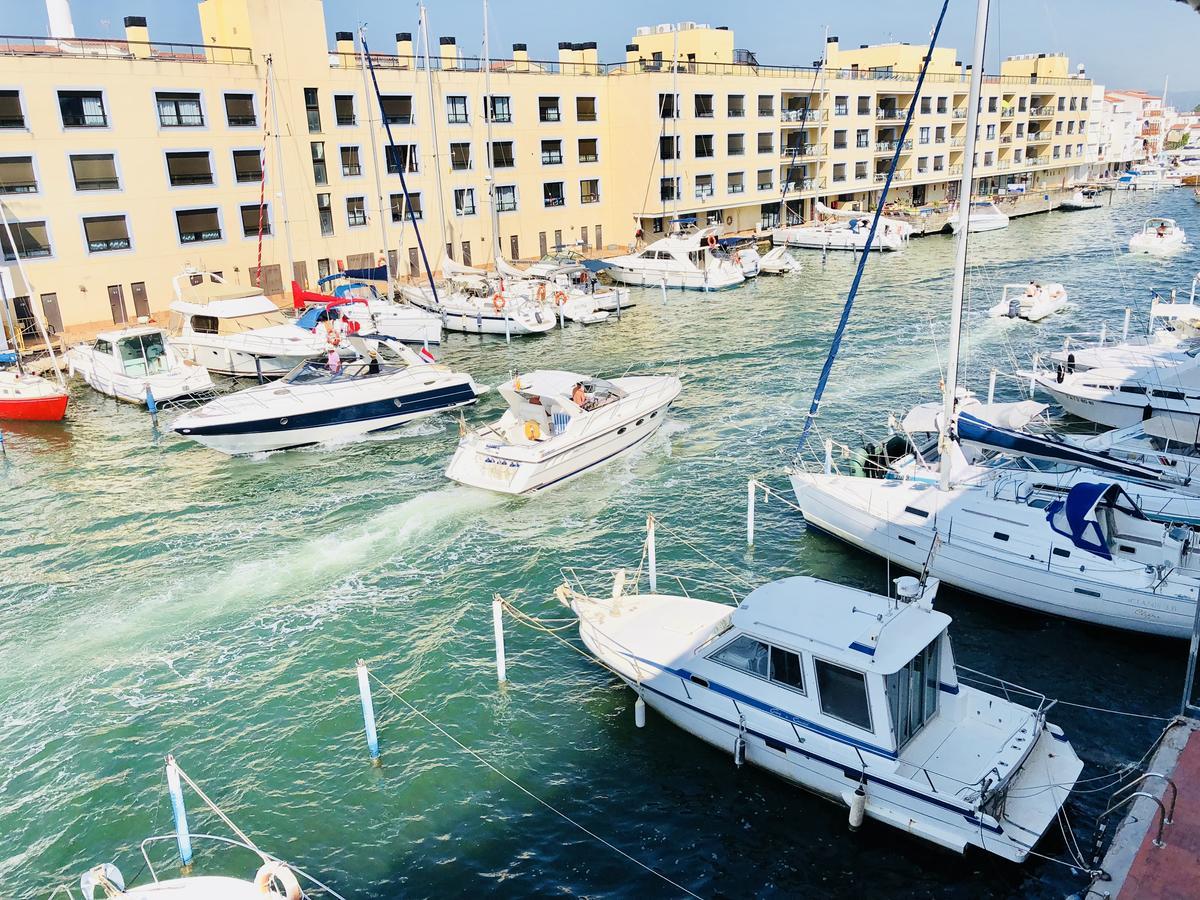 Port Royal B1 2-2 - Apartamento Con Vistas Al Canal - Cerca Playa Empuriabrava Exteriör bild